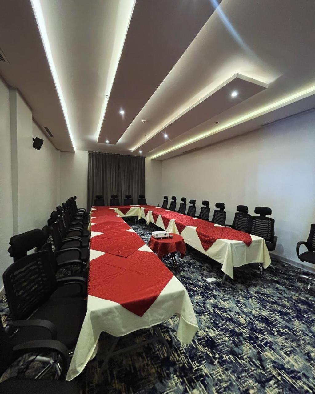 فندق بيرلي Pearly Hotel أبها المظهر الخارجي الصورة